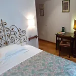 Classic Hotel 3*