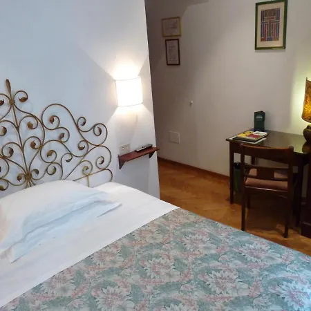 Classic Hotel 3*