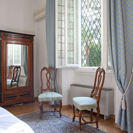 克拉西克酒店 3*