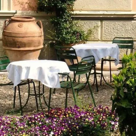 克拉西克酒店 3*