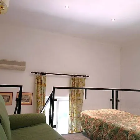 Classic Hotel 3*